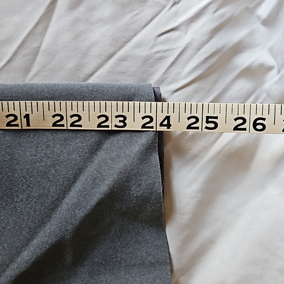 Pencil skirt with front left slit. - Picture 7 of 8